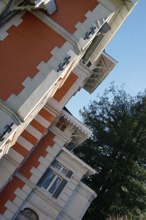 Le Chalet De Luxe Bed & Breakfast Saint-Severin Exterior photo