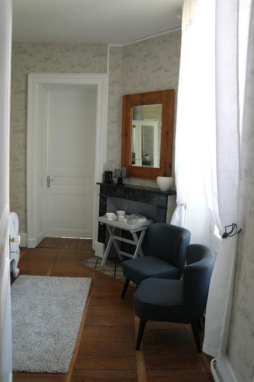 Le Chalet De Luxe Bed & Breakfast Saint-Severin Room photo